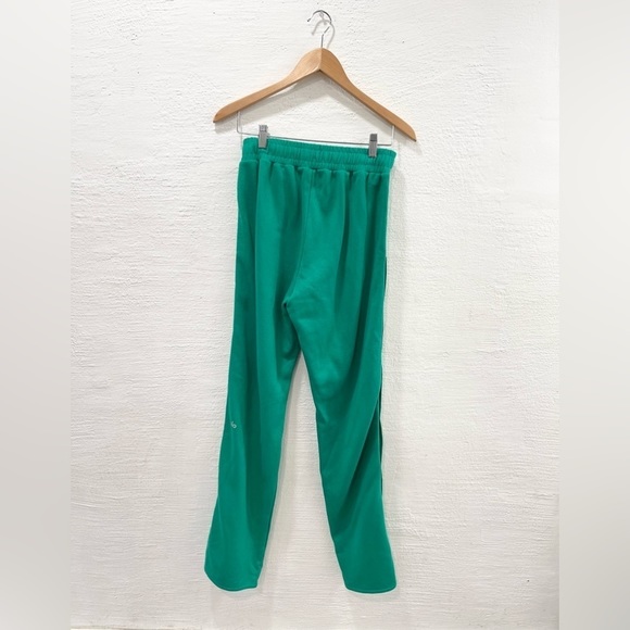 Alo Yoga Courtside Tearaway Snap Pant Green Emerald - Picture 5 of 6